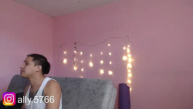 CoreAlejito online show from 11-22-25, 07:57