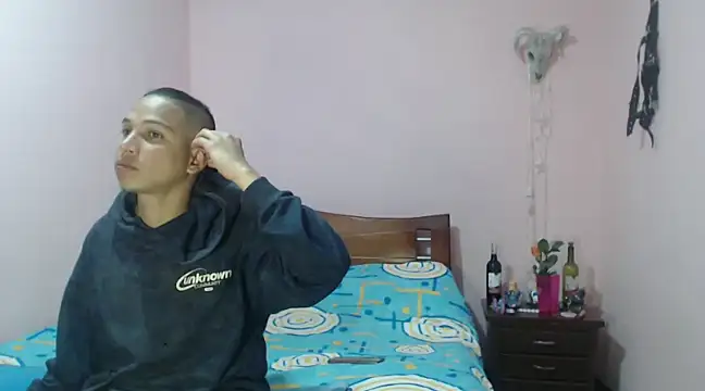 CoreAlejito online show from 03-10-25, 01:45