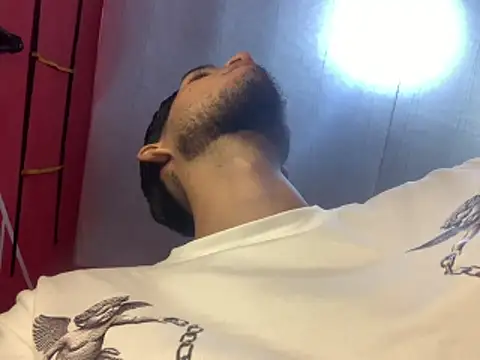 tanned boy online show from 04-18-26, 09:44