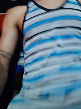 Snapshot of tanned_boy chatting on 12-08-24, 08:58 tanned boy online show from 12-08-24, 08:58