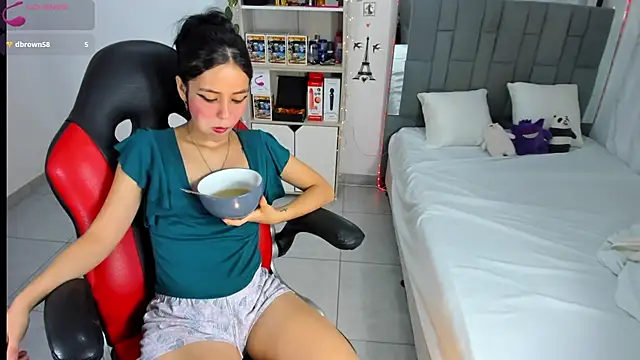 HannaSexyy online show from 09-29-25, 02:29