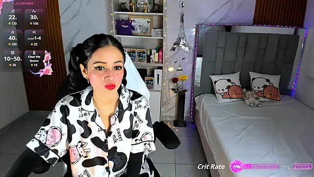 Snapshot of HannaSexyy chatting on 06-25-26, 02:09 HannaSexyy online show from 06-25-26, 02:09