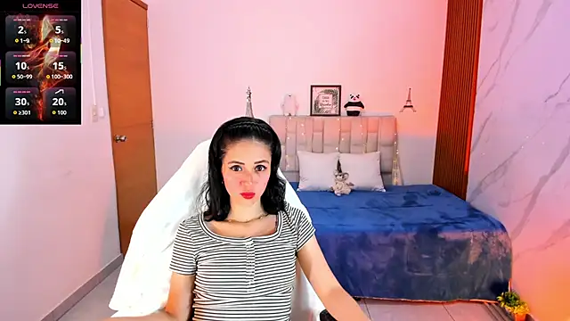 Snapshot of HannaSexyy chatting on 07-26-26, 01:23 HannaSexyy online show from 07-26-26, 01:23