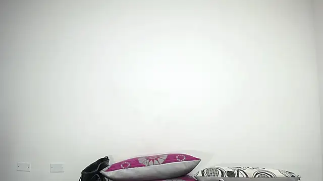 CrushOnMe  online show from 05-15-26, 01:58