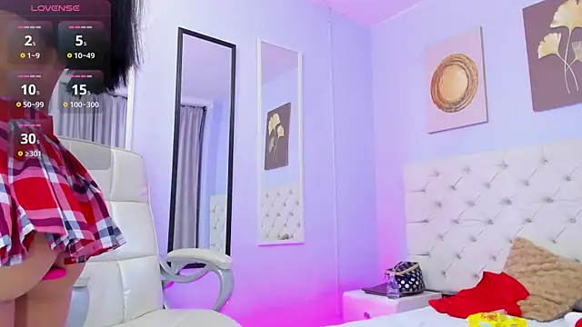 sarah cruzz  online show from 12-12-24, 12:38