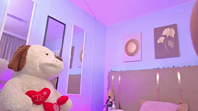 sarah cruzz  online show from 02-13-26, 02:28