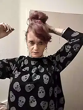 renegade vyxxen online show from 03-05-25, 06:12