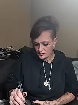 renegade vyxxen online show from 12-03-25, 09:09