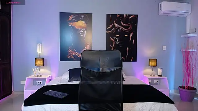 JasmineCampbell  online show from 10-24-25, 08:30