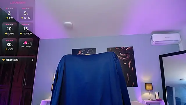 JasmineCampbell  online show from 10-11-25, 08:32