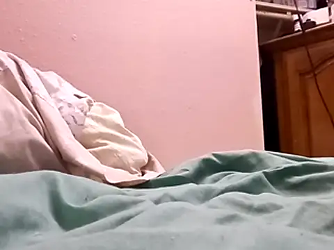 Snapshot of Blkstylion chatting on 12-15-25, 06:14 Blkstylion online show from 12-15-25, 06:14