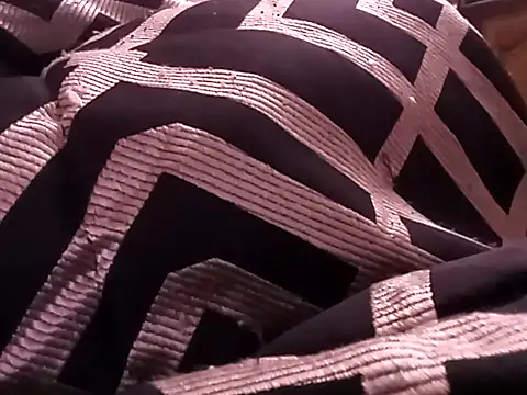 Snapshot of Blkstylion chatting on 12-22-25, 06:02 Blkstylion online show from 12-22-25, 06:02