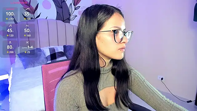 Snapshot of katherin_smith_ chatting on 01-14-25, 04:36 katherin smith  online show from 01-14-25, 04:36