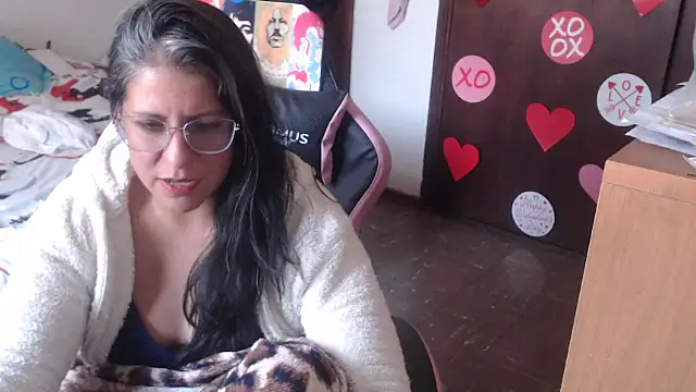 Snapshot of LucifernandaSw chatting on 03-01-26, 04:07 LucifernandaSw online show from 03-01-26, 04:07