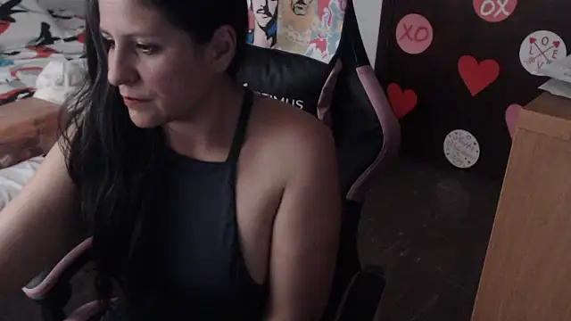 Snapshot of LucifernandaSw chatting on 02-28-26, 04:28 LucifernandaSw online show from 02-28-26, 04:28