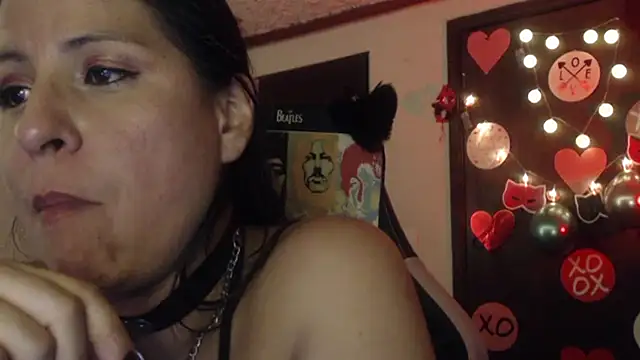 Snapshot of LucifernandaSw chatting on 02-14-26, 05:40 LucifernandaSw online show from 02-14-26, 05:40