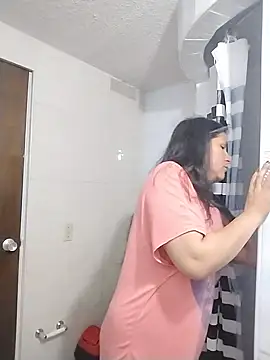 Snapshot of LucifernandaSw chatting on 02-19-25, 11:17 LucifernandaSw online show from 02-19-25, 11:17