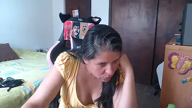 LucifernandaSw online show from 05-21-26, 02:36
