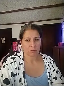 LucifernandaSw online show from 04-21-26, 09:43