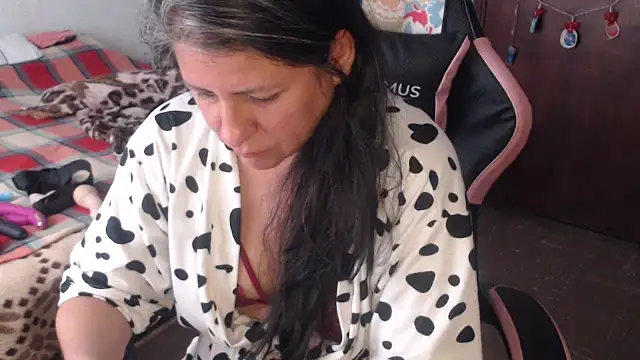 LucifernandaSw online show from 04-07-26, 01:46