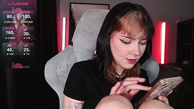 CutieTori online show from 10-11-25, 09:21