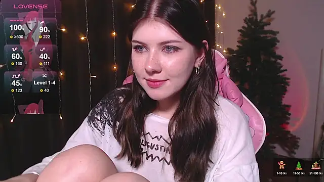 CutieTori online show from 12-27-24, 12:34