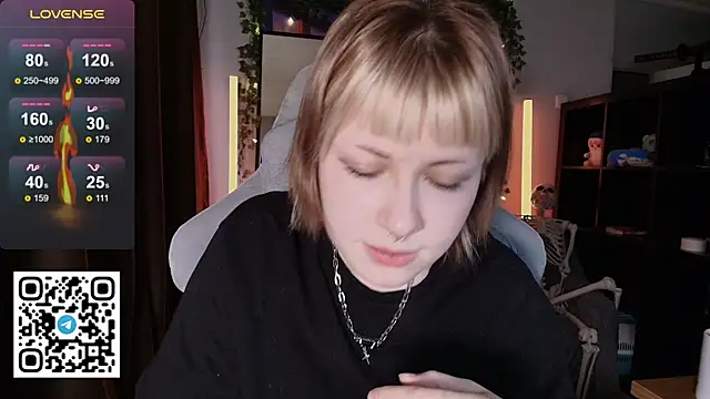 CutieTori online show from 04-12-26, 08:39