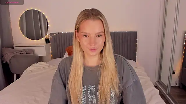 CassieRayss online show from 05-04-26, 12:19