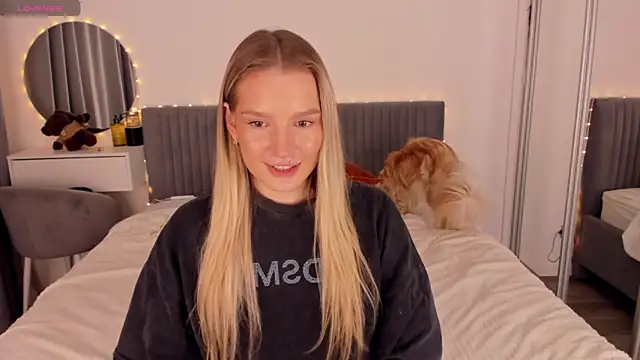 CassieRayss online show from 07-03-26, 12:22