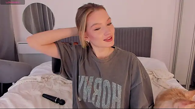 CassieRayss online show from 11-13-25, 01:15