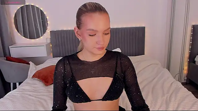 CassieRayss online show from 12-16-25, 12:53