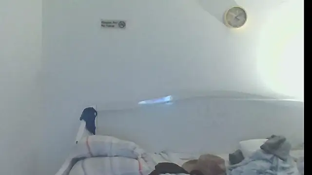 Snapshot of Yeye25199 chatting on 02-22-25, 11:13 Yeye25199 online show from 02-22-25, 11:13