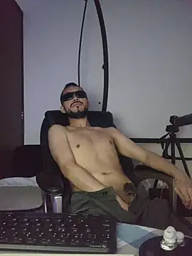 Snapshot of Yeye25199 chatting on 10-16-25, 07:55 Yeye25199 online show from 10-16-25, 07:55