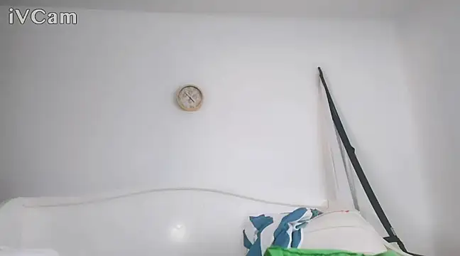 Snapshot of Yeye25199 chatting on 12-24-24, 02:22 Yeye25199 online show from 12-24-24, 02:22