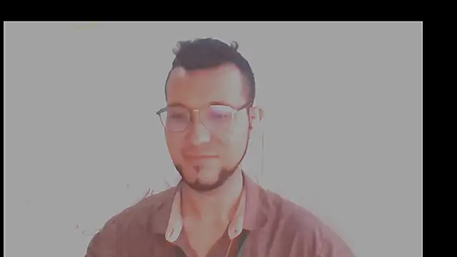 Snapshot of Yeye25199 chatting on 02-17-25, 12:54 Yeye25199 online show from 02-17-25, 12:54