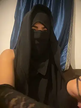 Hijabi HotGirls online show from 11-08-25, 09:07
