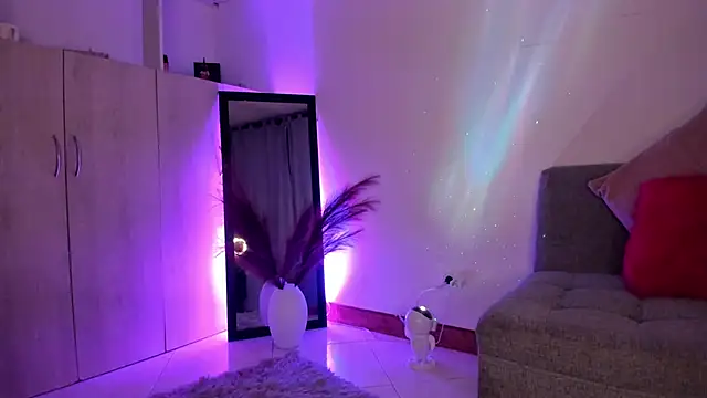 martina duque  online show from 02-27-25, 03:40