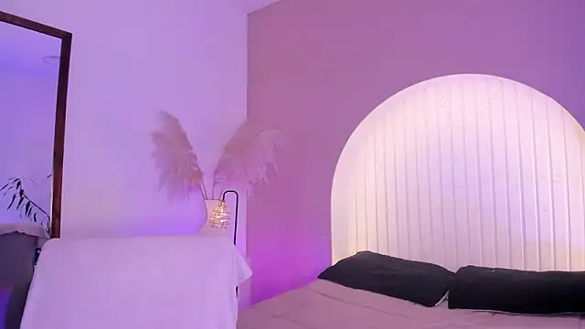 martina duque  online show from 03-18-26, 05:14