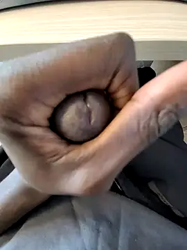 Snapshot of no1belike1 chatting on 12-19-24, 11:29 no1belike1 online show from 12-19-24, 11:29