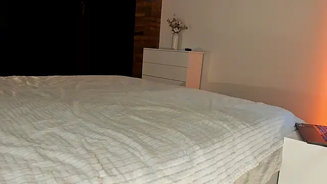 Rachel Rey online show from 10-29-25, 06:29