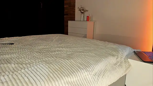 Rachel Rey online show from 11-28-25, 06:30