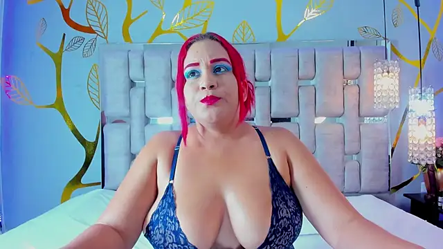 Snapshot of Sabella__ chatting on 10-09-25, 04:02 Sabella online show from 10-09-25, 04:02