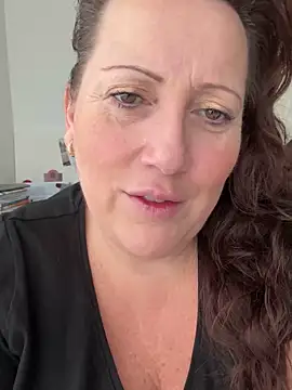 xsexycurvymilf online show from 01-31-25, 09:16