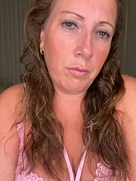 Snapshot of xsexycurvymilf chatting on 07-08-26, 02:07 xsexycurvymilf online show from 07-08-26, 02:07