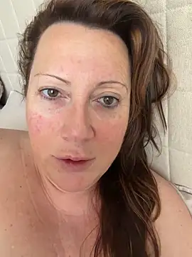 xsexycurvymilf online show from 03-15-26, 08:43