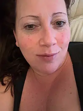 xsexycurvymilf online show from 03-05-25, 06:44