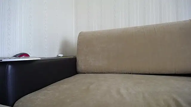 Fire  Foxx online show from 06-17-26, 06:46