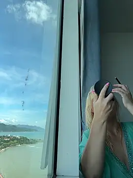 EmmaInLove23 online show from 10-23-25, 02:10