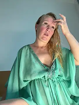 EmmaInLove23 online show from 02-26-26, 02:11