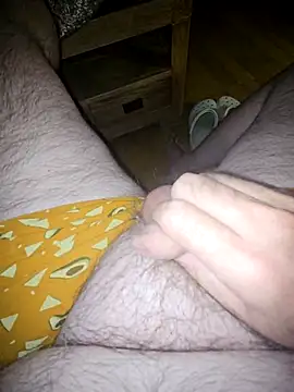 Snapshot of hotdog4you2 chatting on 09-13-25, 09:48 hotdog4you2 online show from 09-13-25, 09:48